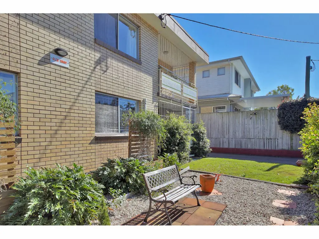 2/27 Glen Street, Moorooka - Image 1