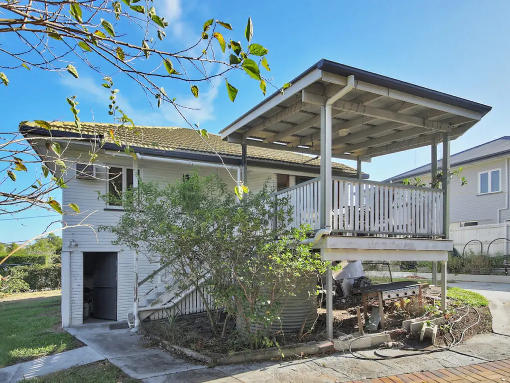 370 Marshall Road