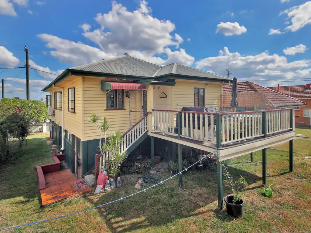 84 Hansen Street