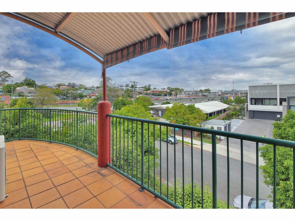 11/17 Ortive Street, Yeronga - Thumbnail 7
