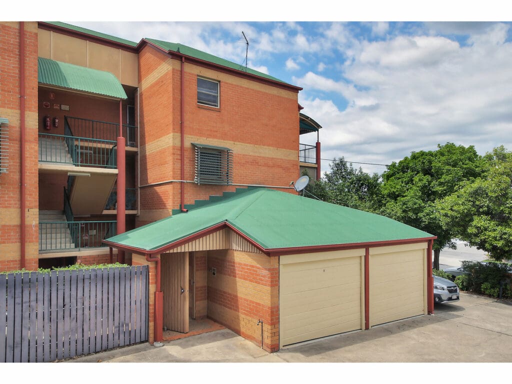 11/17 Ortive Street, Yeronga - Thumbnail 6