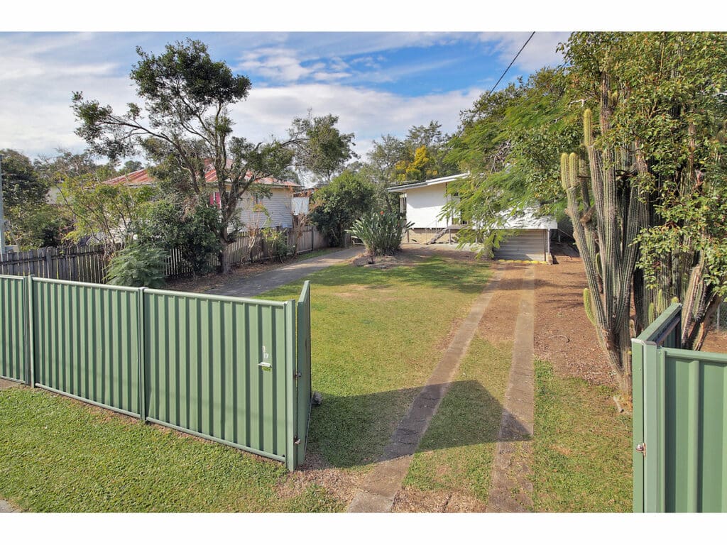 17 Colvin Street, Rocklea - Thumbnail 4