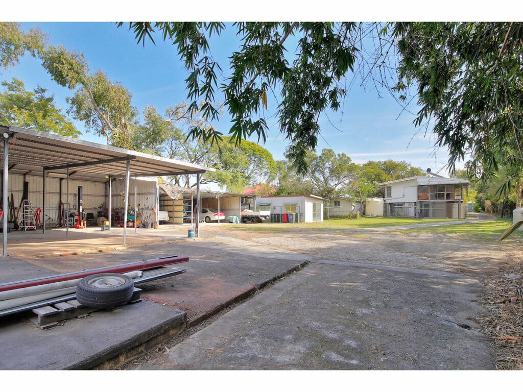 17 Colvin Street, Rocklea - Thumbnail 2