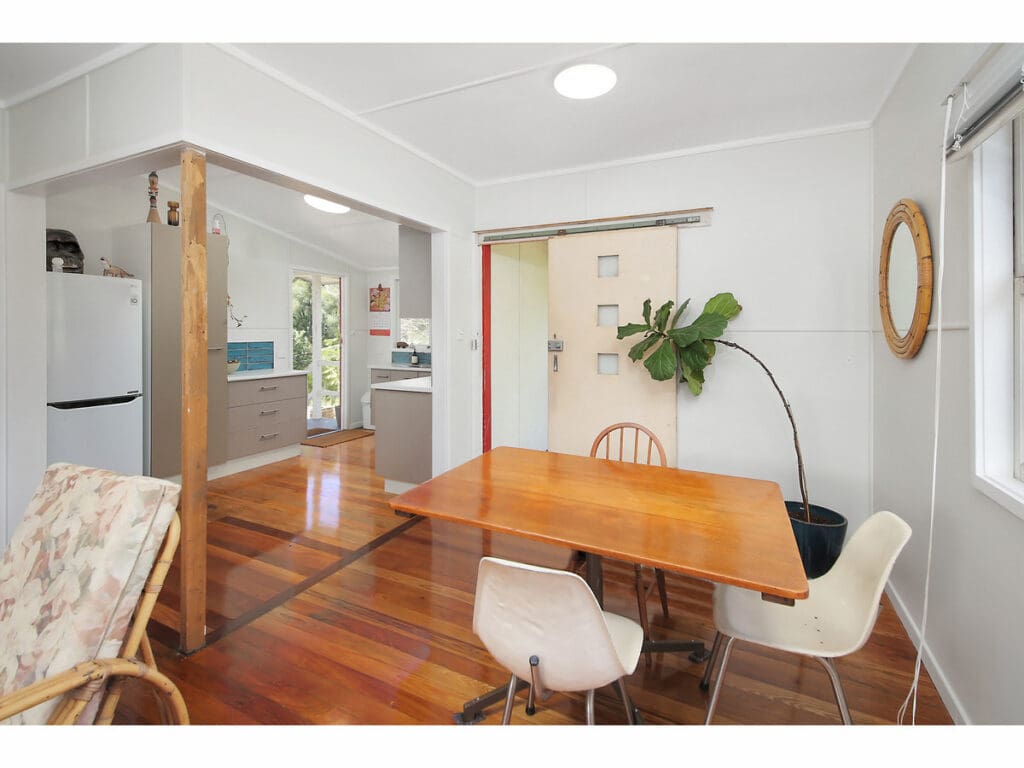 18 Malvern Street, Salisbury - Thumbnail 3