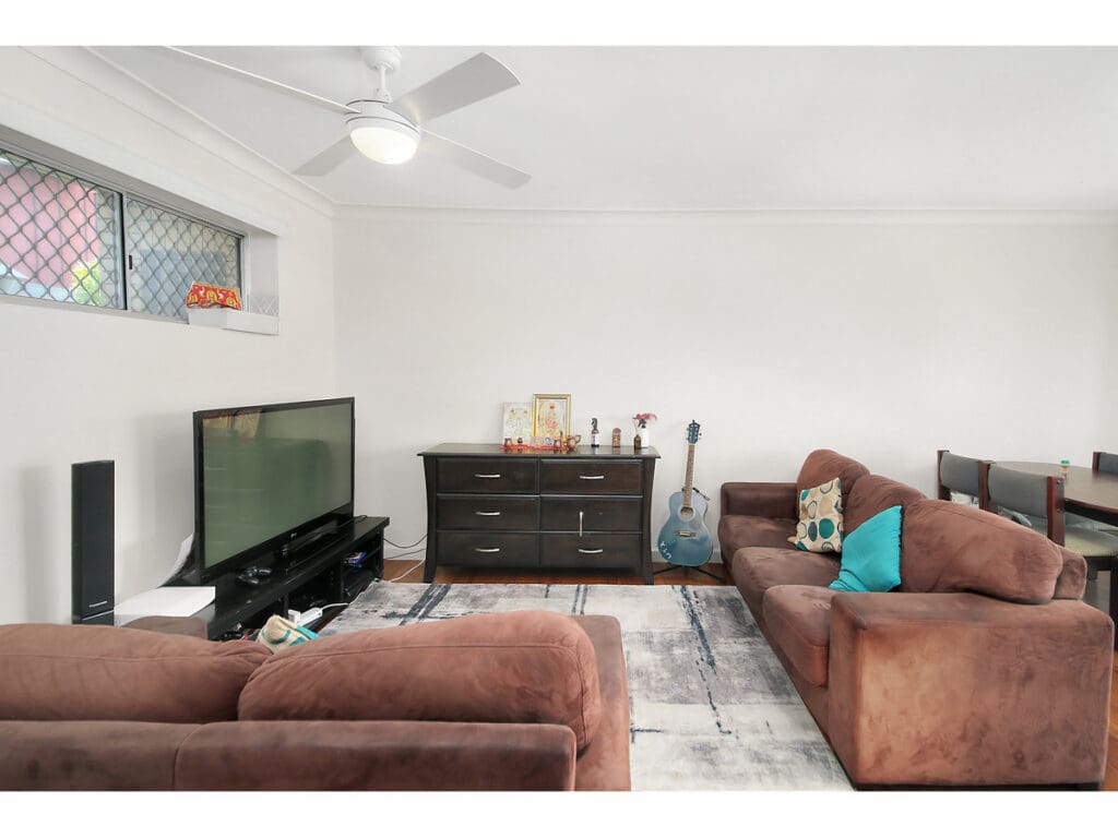 1/19 Wilton Street, Woolloongabba - Thumbnail 8