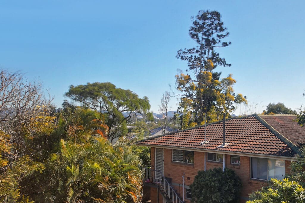 9/15 Waverley Street, Annerley - Image 1