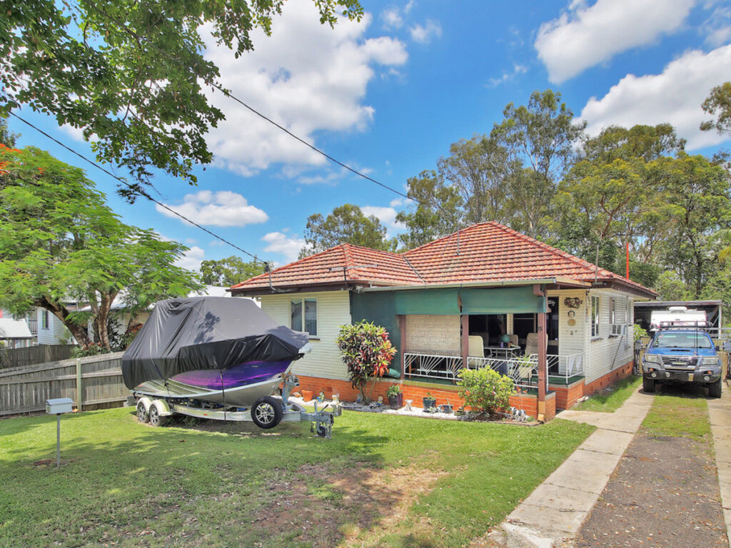 15 John Bright Street, Moorooka - Image 1