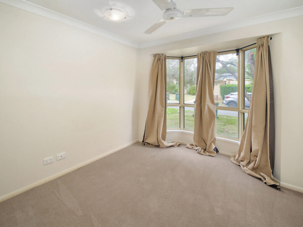 25 Erncroft Place, Rocklea - Thumbnail 4