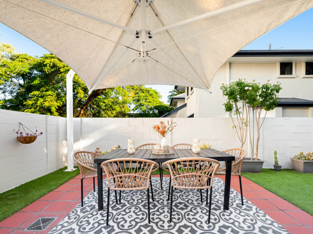 2/30 Rokeby Terrace, Taringa - Thumbnail 4
