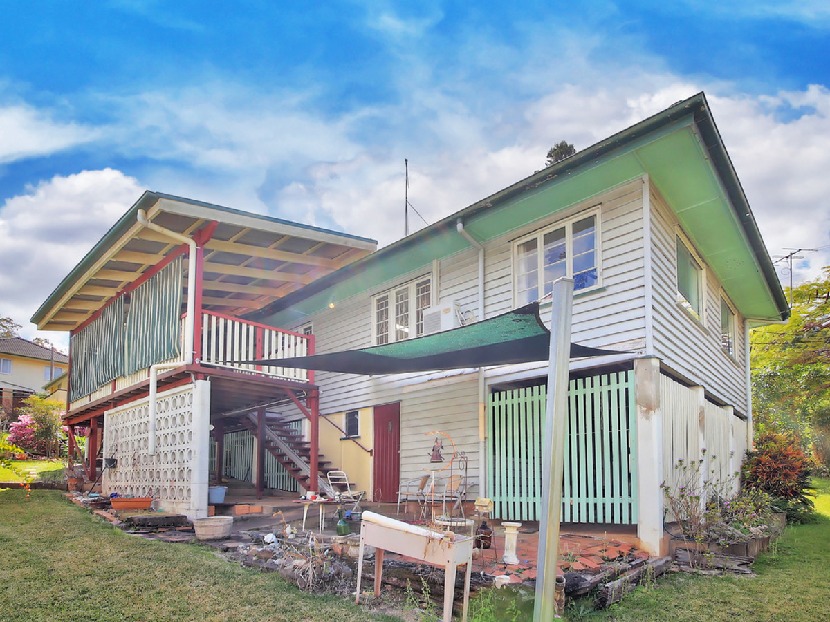 31 Pallaranda Street, Tarragindi - Image 1