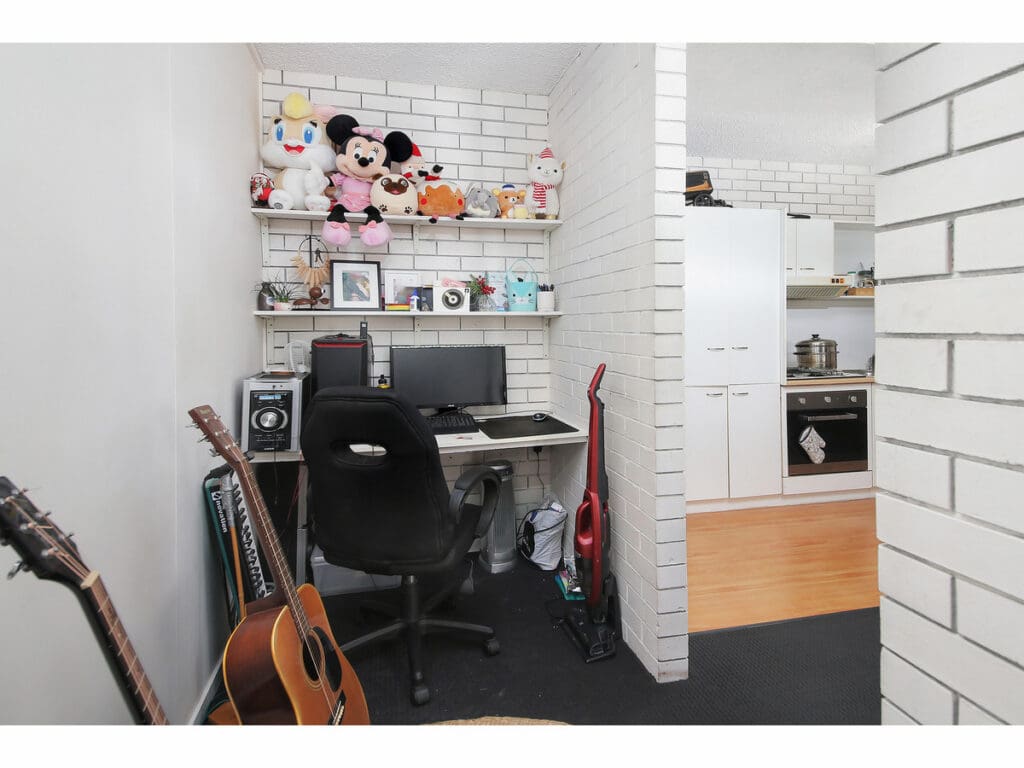 2/125 Waverley Street, Annerley - Thumbnail 4