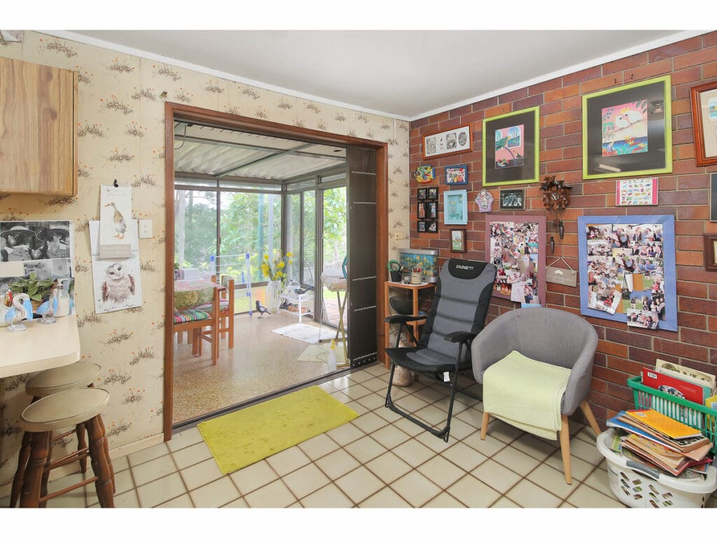 97 Seventeen Mile Rocks Road, Oxley - Thumbnail 8